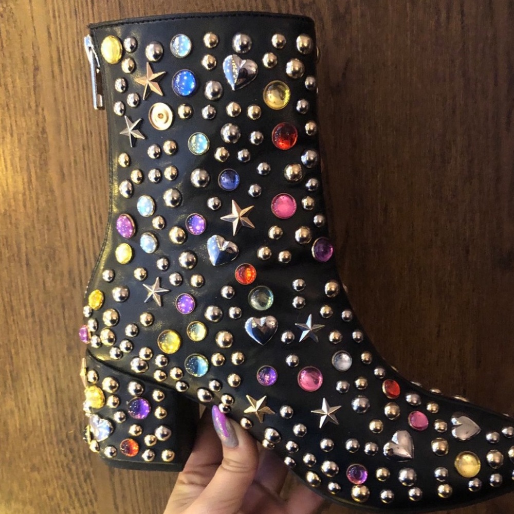 dollskill / current mood gem boot (WANTING THE WHITE!)